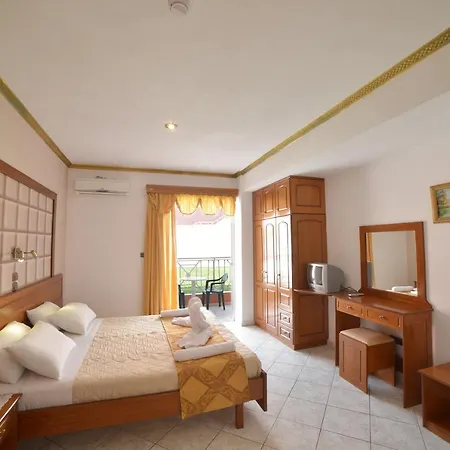 Corfu- Sidari- Canal D'amour First Choice Apartment Melíssia