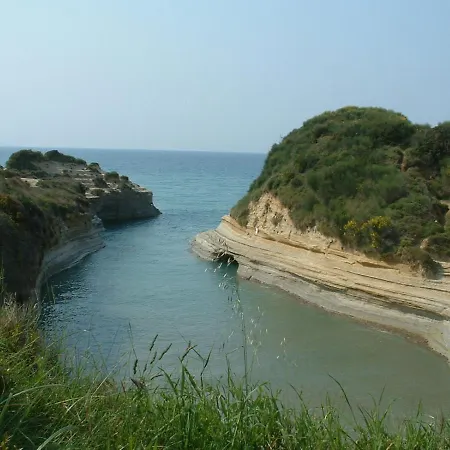 Corfu- Sidari- Canal D'amour First Choice Apartment Melíssia